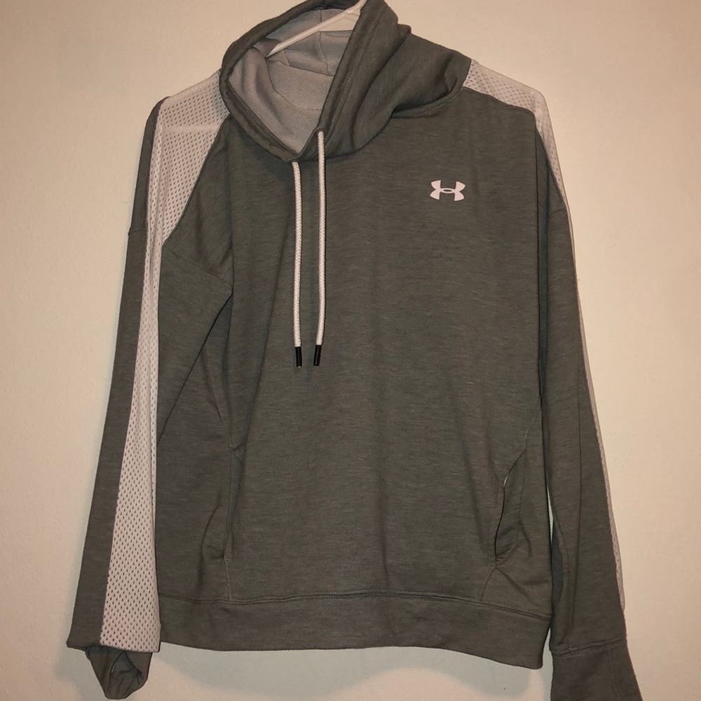 Grey and white pull over